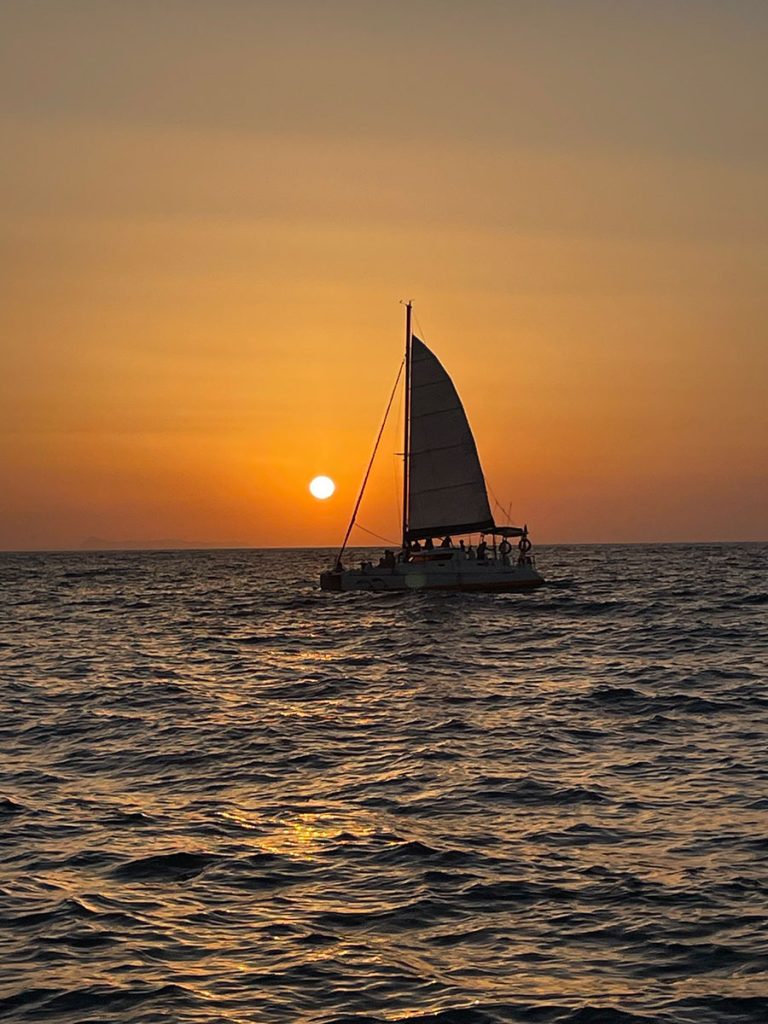 the skippers catamaran sunset cruises